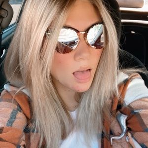 Meet your Posher, Myley